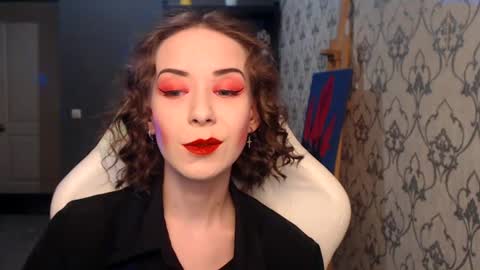 Fascinating   Eyes online show from June 2026 07:12:02 PM