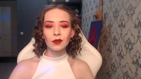 Fascinating   Eyes online show from July 2026 07:09:01 PM