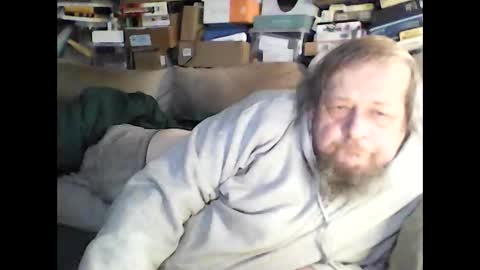 Snapshot of fasteddysex chatting on December 2024 05:37:01 AM HoneyCumJuice4U online show from December 2024 05:37:01 AM