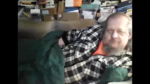 Snapshot of fasteddysex chatting on December 2024 01:37:02 AM HoneyCumJuice4U online show from December 2024 01:37:02 AM