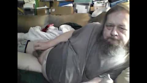 Snapshot of fasteddysex chatting on February 2025 01:19:01 AM HoneyCumJuice4U online show from February 2025 01:19:01 AM