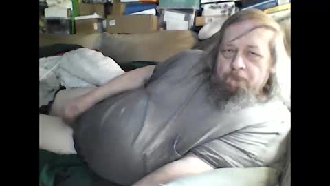 Snapshot of fasteddysex chatting on February 2025 01:33:01 AM HoneyCumJuice4U online show from February 2025 01:33:01 AM