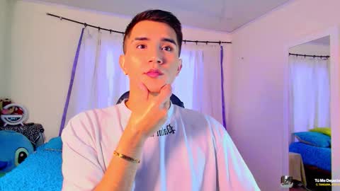 Snapshot of fatass_420 chatting on December 2025 07:45:02 PM Johan online show from December 2025 07:45:02 PM