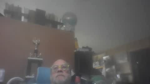 Fred. online show from February 2026 08:49:02 PM