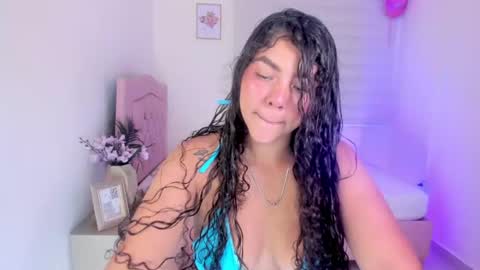 Zoe online show from June 2026 08:44:02 PM