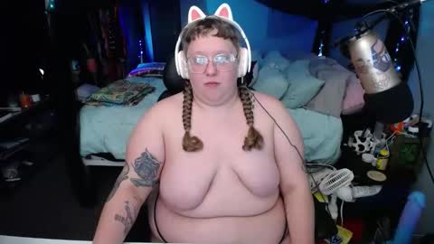 FatVeronica online show from February 2025 01:30:01 PM