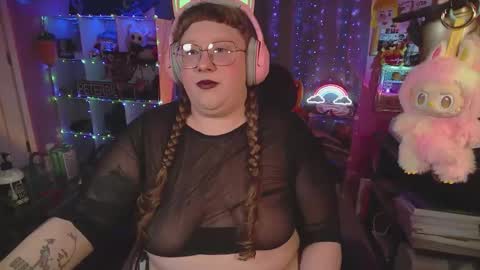 Snapshot of fatveronica chatting on February 2026 10:40:01 PM FatVeronica online show from February 2026 10:40:01 PM