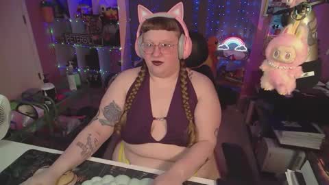 Snapshot of fatveronica chatting on March 2026 02:23:01 PM FatVeronica online show from March 2026 02:23:01 PM