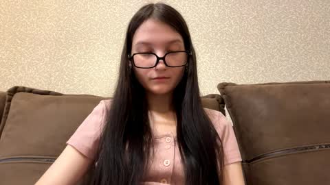 Aurora 18yo online show from March 2026 09:14:01 AM