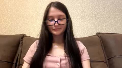 Aurora 18yo online show from March 2026 09:37:02 AM