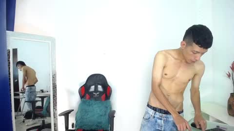 Snapshot of favel_gomez7 chatting on December 2024 07:27:02 PM Favel Gomez online show from December 2024 07:27:02 PM