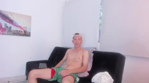 Snapshot of favel_gomez7 chatting on January 2025 12:58:02 PM Favel Gomez online show from January 2025 12:58:02 PM