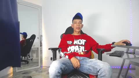 Snapshot of favel_gomez7 chatting on January 2025 02:19:01 AM Favel Gomez online show from January 2025 02:19:01 AM