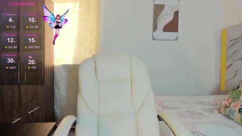 Snapshot of faver_1 chatting on October 2025 12:24:02 PM Faver online show from October 2025 12:24:02 PM