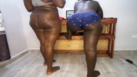 favgal online show from February 2025 01:52:02 PM