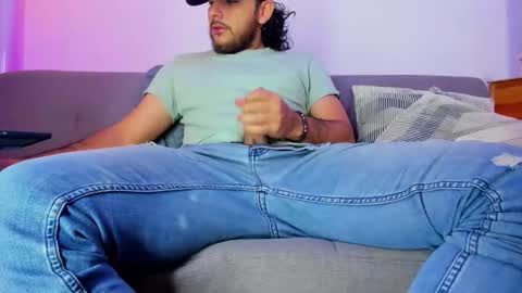 favid95 online show from November 2025 03:04:01 PM