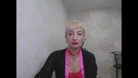 Snapshot of favorite_angel chatting on January 2025 10:11:02 PM favorite_angel online show from January 2025 10:11:02 PM