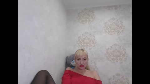 Snapshot of favorite_angel chatting on January 2025 02:03:01 AM favorite_angel online show from January 2025 02:03:01 AM