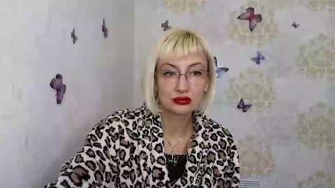 Snapshot of favorite_angel chatting on February 2025 09:24:01 AM favorite_angel online show from February 2025 09:24:01 AM