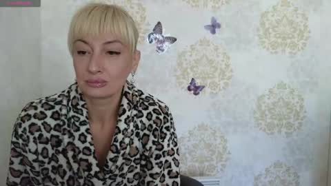 Snapshot of favorite_angel chatting on September 2025 09:13:01 AM favorite_angel online show from September 2025 09:13:01 AM