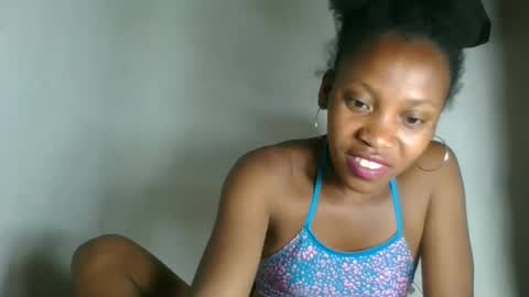 fayence09 online show from October 2025 09:47:01 PM