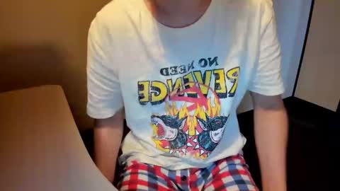 Snapshot of fckmikh chatting on October 2025 01:17:01 PM Michael online show from October 2025 01:17:01 PM