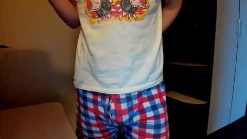 Snapshot of fckmikh chatting on November 2025 10:28:02 AM Michael online show from November 2025 10:28:02 AM