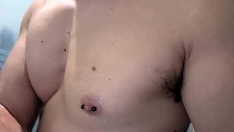 Snapshot of feelnswell424 chatting on November 2025 11:48:02 PM Nick online show from November 2025 11:48:02 PM