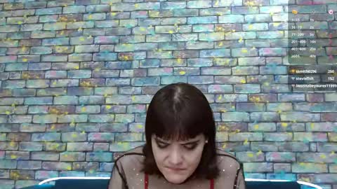 Laura online show from February 2025 08:58:01 PM