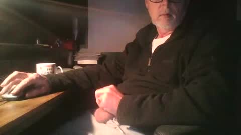 Snapshot of feet_fan69 chatting on December 2024 04:49:01 PM John Buck online show from December 2024 04:49:01 PM