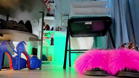 Kris online show from November 2025 10:38:02 AM