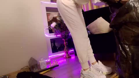 FeetVibe online show from October 2025 11:33:02 AM