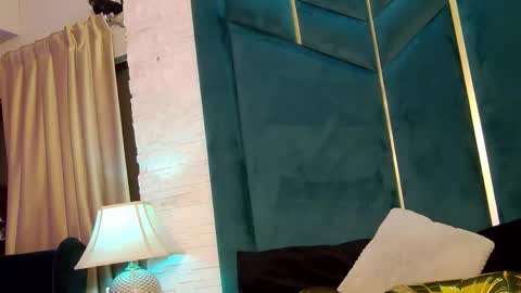 Snapshot of feetvibe chatting on November 2025 08:13:02 AM FeetVibe online show from November 2025 08:13:02 AM