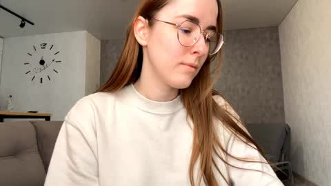 Snapshot of feleciacockrell chatting on March 2026 07:24:02 AM Mary online show from March 2026 07:24:02 AM