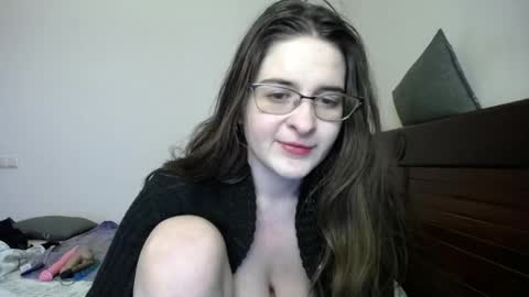 Felicia online show from April 2026 02:45:02 PM