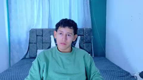 felipehotgonzalez online show from February 2026 12:33:01 PM