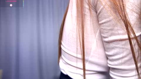 Snapshot of felissiany chatting on October 2025 04:35:01 AM Hello im Nova online show from October 2025 04:35:01 AM