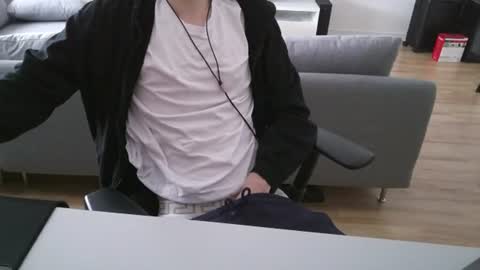 felixsagg online show from June 2026 09:22:02 AM