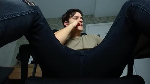 Snapshot of felixstark chatting on September 2025 04:38:02 AM FelixStark online show from September 2025 04:38:02 AM