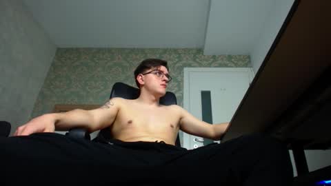 Snapshot of felixstark chatting on October 2025 05:26:02 AM FelixStark online show from October 2025 05:26:02 AM