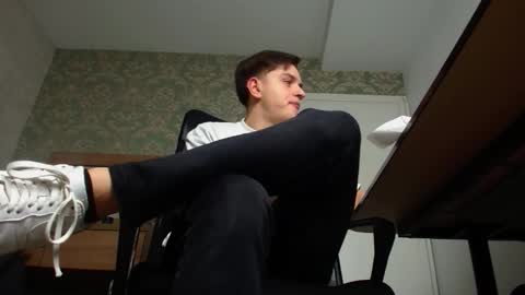 Snapshot of felixstark chatting on November 2025 05:40:01 AM FelixStark online show from November 2025 05:40:01 AM