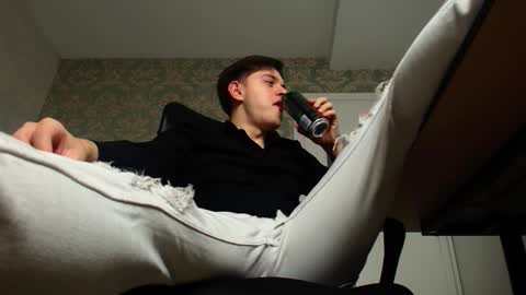 Snapshot of felixstark chatting on November 2025 06:11:02 AM FelixStark online show from November 2025 06:11:02 AM