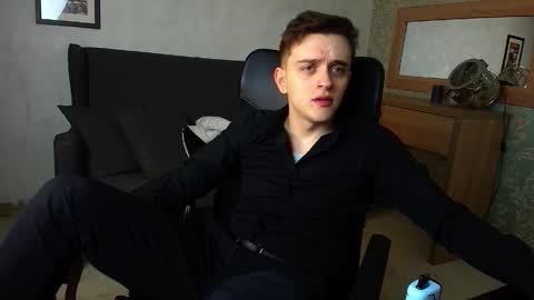 Snapshot of felixstark chatting on November 2025 04:48:02 AM FelixStark online show from November 2025 04:48:02 AM