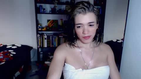 fem_boy6 online show from January 2025 07:25:01 PM