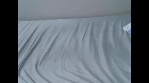 Snapshot of femaqueen chatting on November 2025 09:41:02 PM Navil online show from November 2025 09:41:02 PM