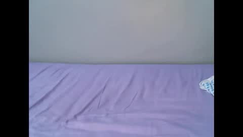 Snapshot of femaqueen chatting on November 2025 07:08:01 AM Navil online show from November 2025 07:08:01 AM