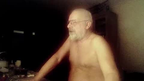 Snapshot of femdom_sub chatting on December 2024 06:16:02 AM femdom_sub online show from December 2024 06:16:02 AM