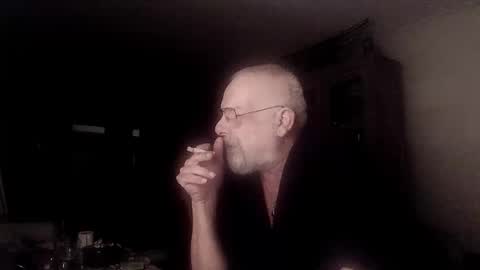 Snapshot of femdom_sub chatting on January 2025 06:42:01 AM femdom_sub online show from January 2025 06:42:01 AM