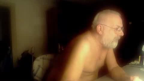 Snapshot of femdom_sub chatting on October 2025 01:03:01 AM femdom_sub online show from October 2025 01:03:01 AM