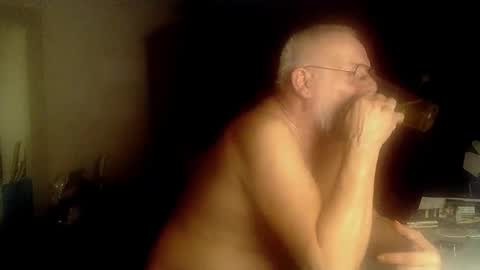 Snapshot of femdom_sub chatting on October 2025 04:40:02 AM femdom_sub online show from October 2025 04:40:02 AM